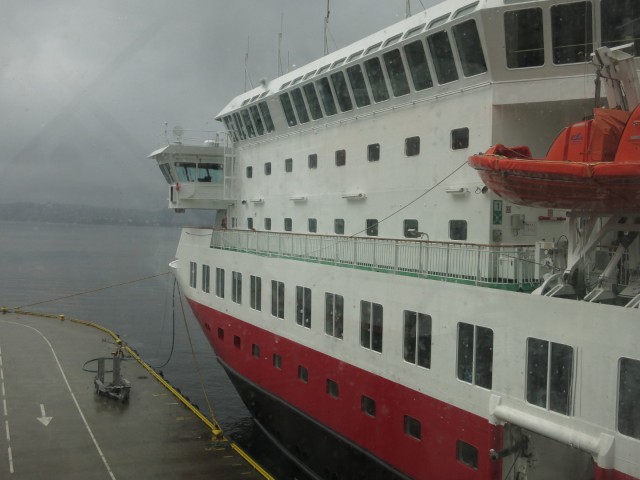Hurtigruten_2015-06-17_15-55-1